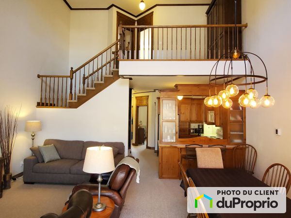 108 Ch. Des Quatre-Sommets, Mont-Tremblant for rent