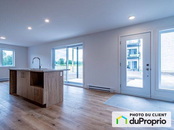 2045-2055 rue Grimard, Trois-Rivières for rent