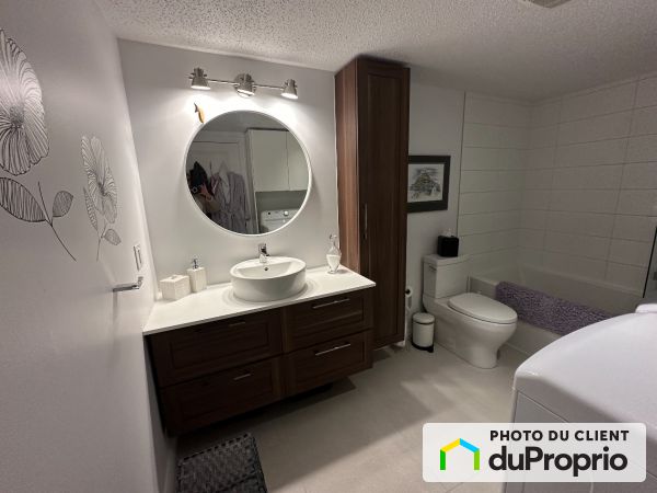 106-2790 chemin des Quatre-Bourgeois, Ste-Foy for rent