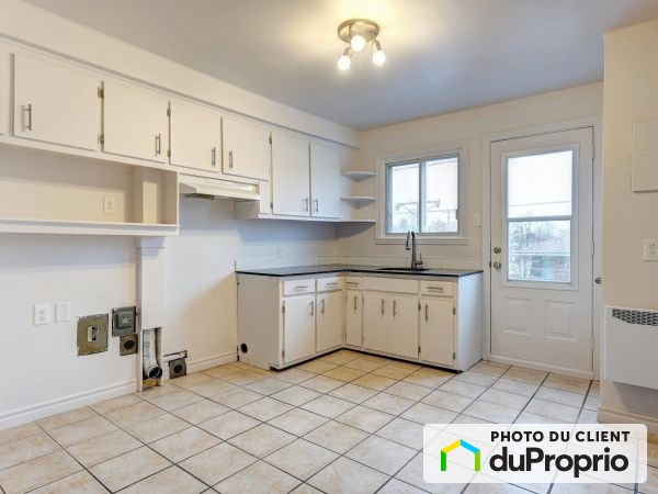 . rue Ouimet Est, Pont-Viau for rent