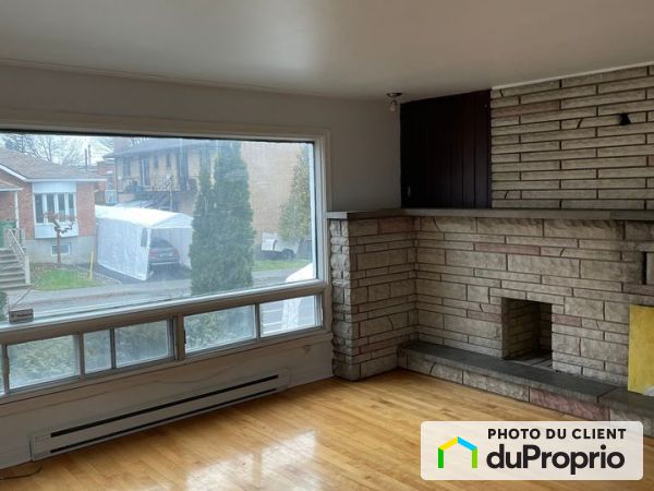 8570 rue de Teck, Anjou for rent