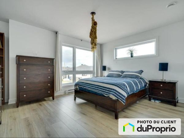 9385 rue Philippe-Giroux, Mirabel à louer