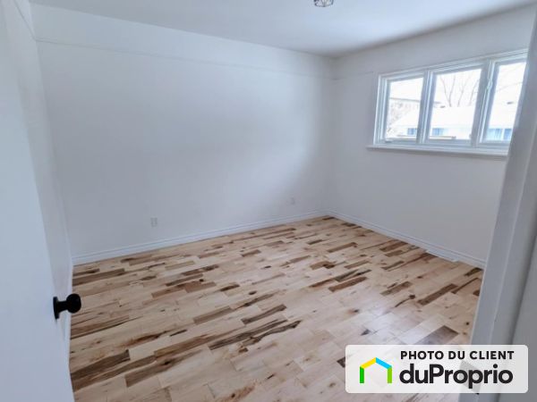 1036 rue de la Loire, Ste-Foy for rent