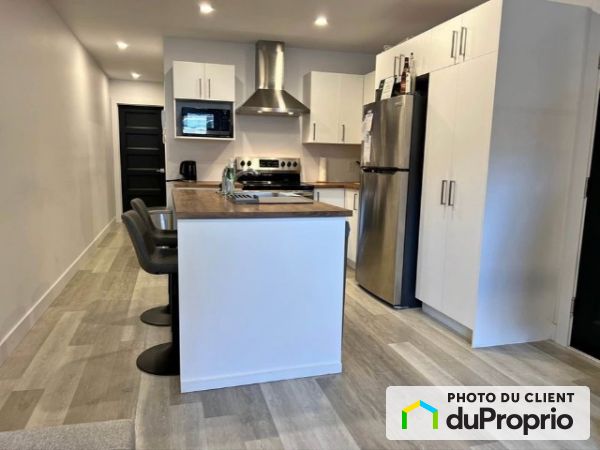 3410 avenue Bourbonnière, Rosemont / La Petite Patrie for rent