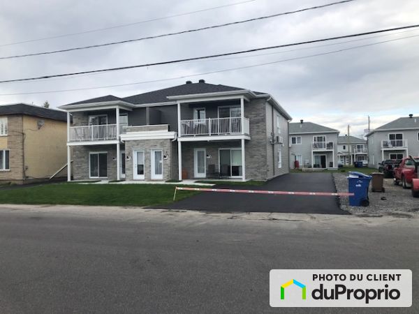 4-116 rue Ellen, Hudson for rent