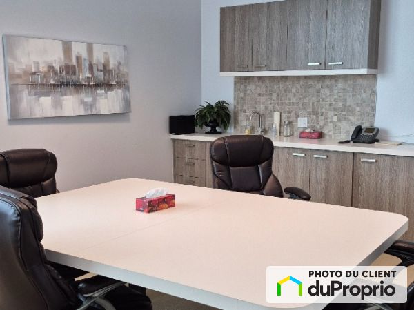 Conference Room - 152 rue de la Visitation, St-Charles-Borromée for rent
