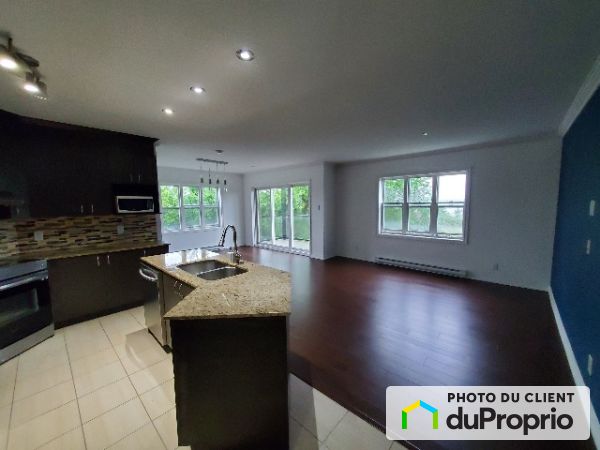 204-611 boulevard Alexandre-Taché, Gatineau (Hull) for rent