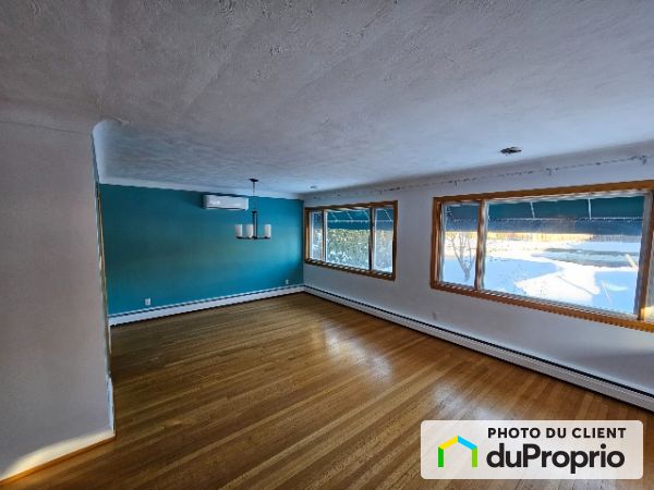 10 rue Millar, Gatineau (Hull) à louer