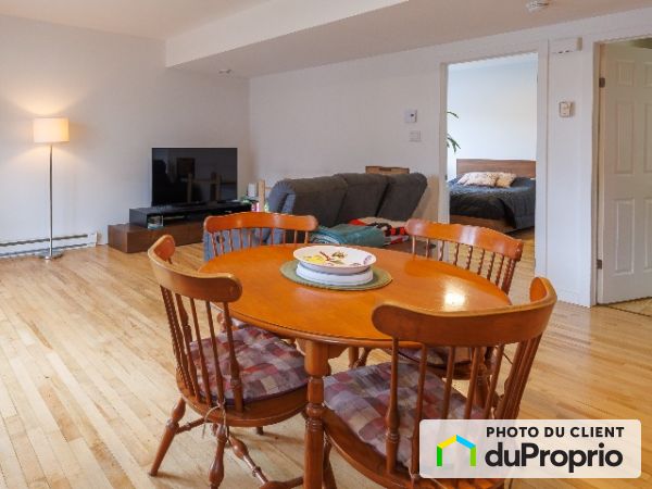 231 rue Cartier, Granby for rent