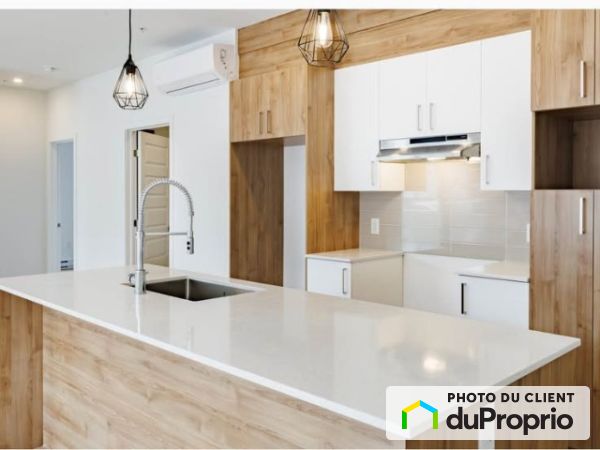 18 rang Double, St-Charles-Borromée for rent