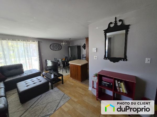 4-1231 Rue du relais, Ste-Dorothée for rent