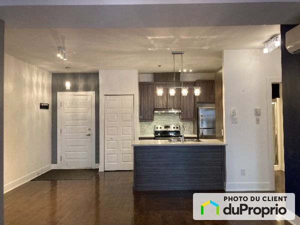 104-201 rue Charlotte, Ville-Marie (Centre-Ville et Vieux-Montréal) for rent