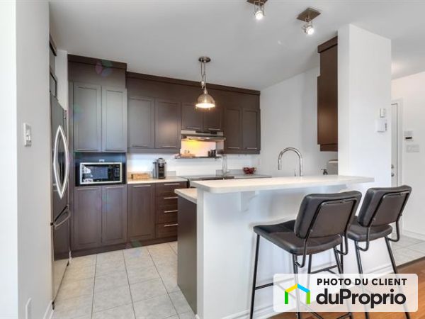 303-4941 avenue Eliot, Chomedey for rent