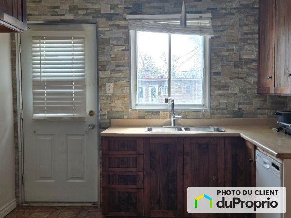 894 Wilfrid-Laurier, Chomedey for rent