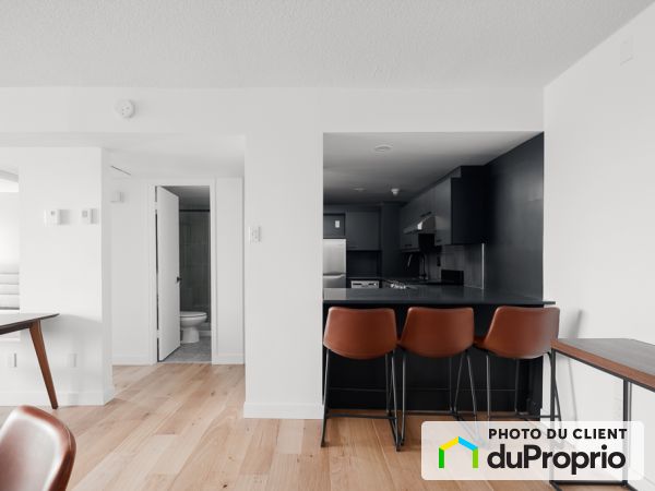 810-640 Rue Saint-Jean, St-Jean-Baptiste for rent