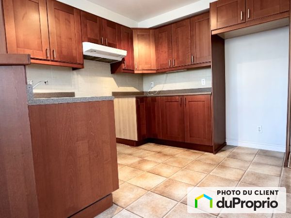 716 RUE DE BREST, Pont-Viau for rent