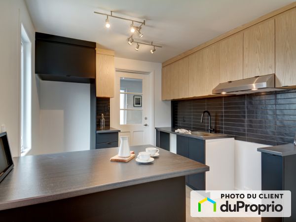 2254-2240 Av. Bergemont, Limoilou for rent