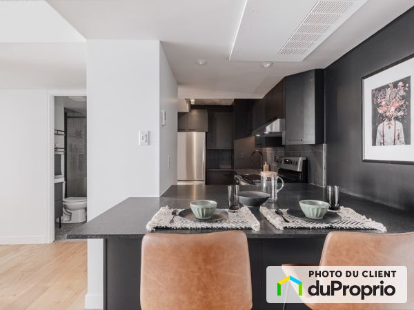 811-640 rue Saint-Jean, St-Jean-Baptiste for rent