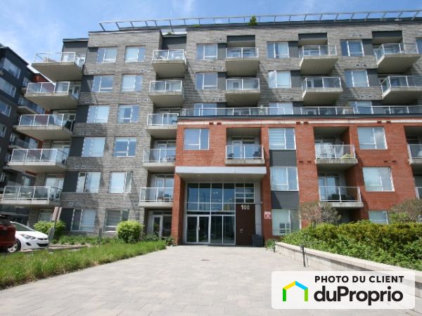304-100 rue Cartier, St-Lambert for rent