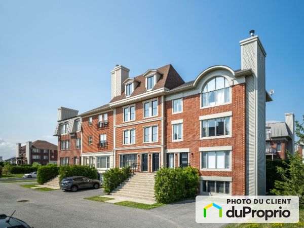 9130 Croissant du Louvre, Brossard for rent
