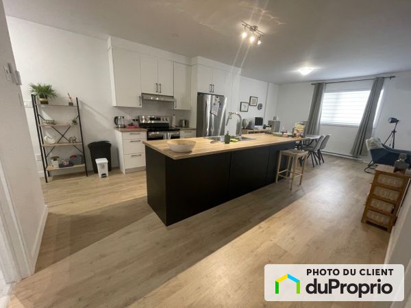 2555, boulevard Lemire, Drummondville (Drummondville) à louer