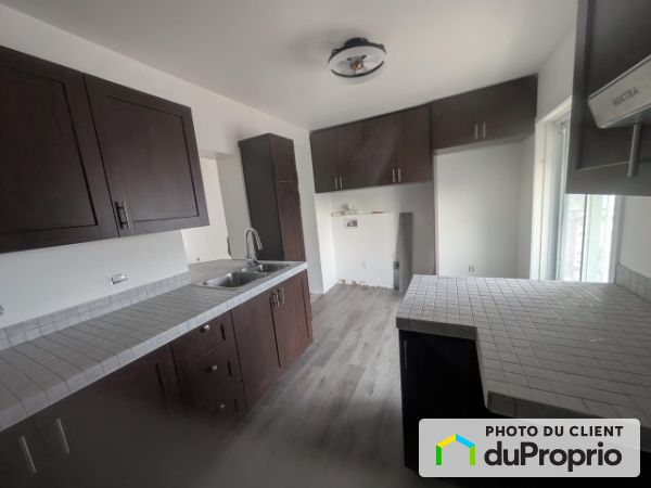 1451, Cadillac, Limoilou à louer