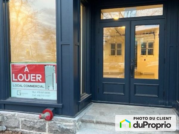 141 rue Saint-Paul, Vieux-Port for rent