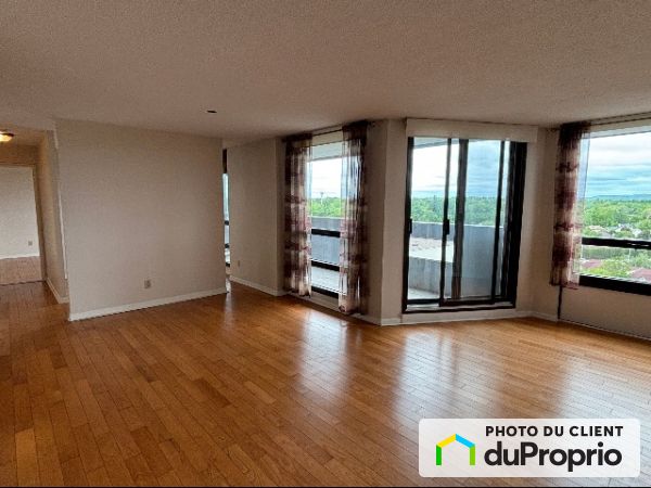 Apartment Living Room - 1105-110 rue du Château, Gatineau (Hull) for rent