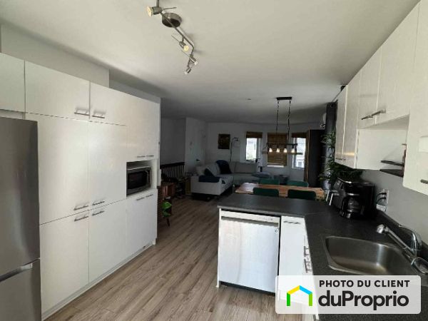 180 rue des intendants, Varennes for rent