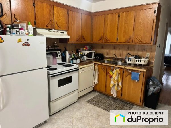 4327, rue de Bellechasse, Rosemont / La Petite Patrie à louer