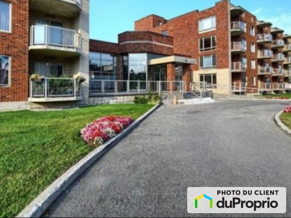 650, Boulevard Marcel-Laurin, Saint-Laurent à louer