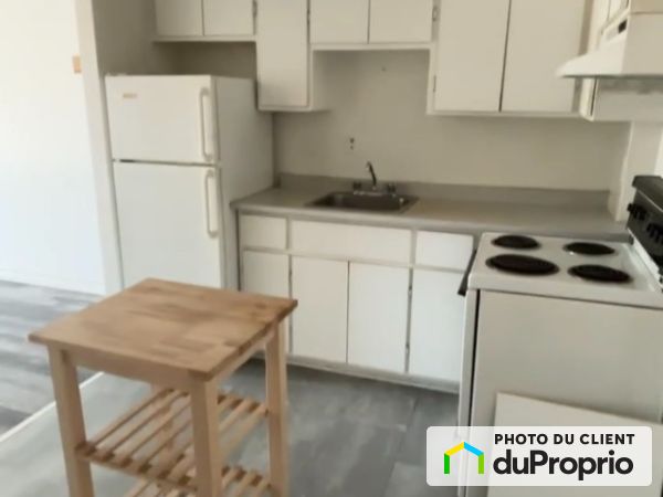 12-1815 atakan, Ville-Marie (Centre-Ville et Vieux-Montréal) for rent