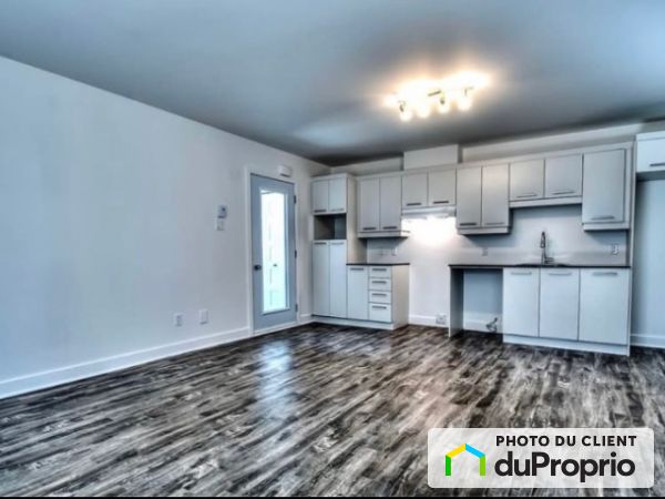2219, rue Philippe-Dolbec, Ste-Rose à louer