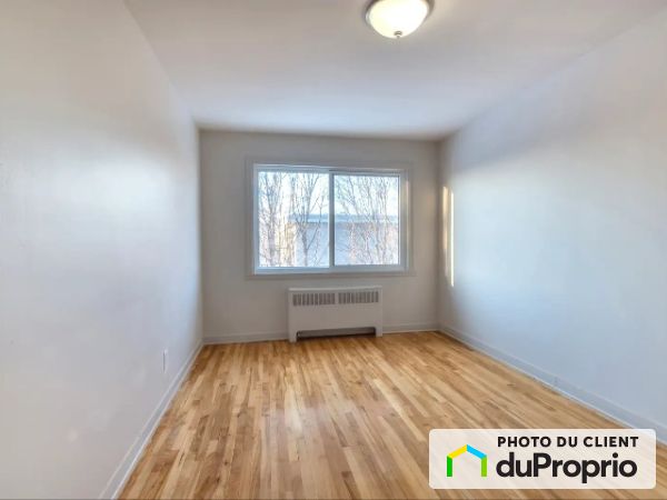 9379 boulevard LaSalle, LaSalle for rent