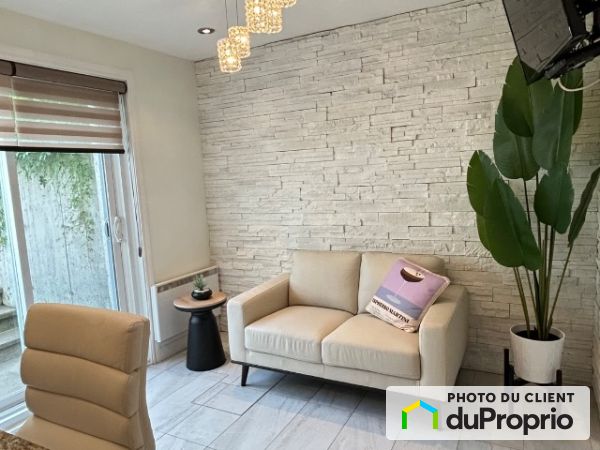 Apartment - 8944 St-Hubert, Ahuntsic / Cartierville for rent