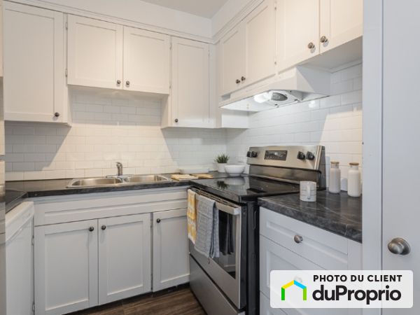 3250 avenue Forest Hill, Westmount for rent