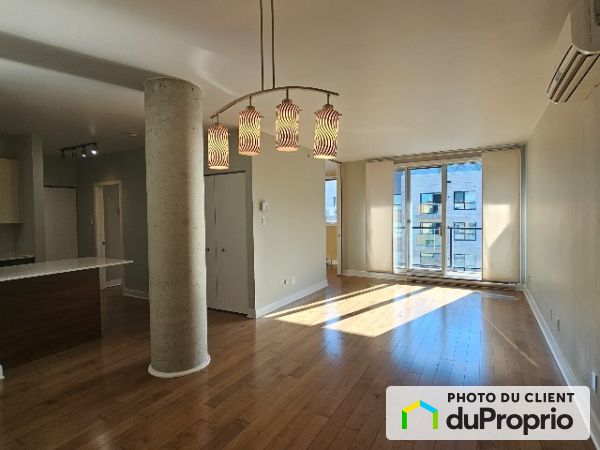 Dining Room / Living Room - 814-5025 rue Paré, Côte-des-Neiges / Notre-Dame-de-Grâce for rent