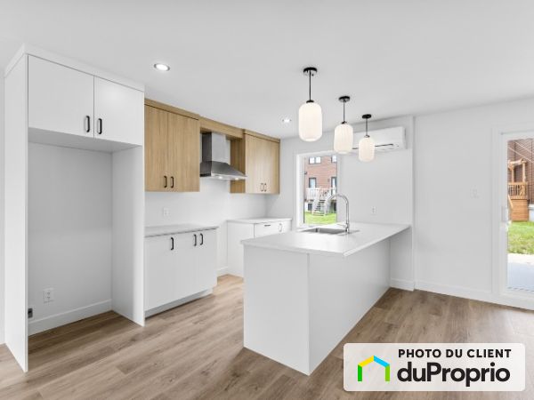 6100 Berlioz, Lévis for rent