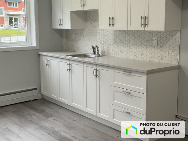 413 Mont-plaisant, Sherbrooke (Fleurimont) for rent