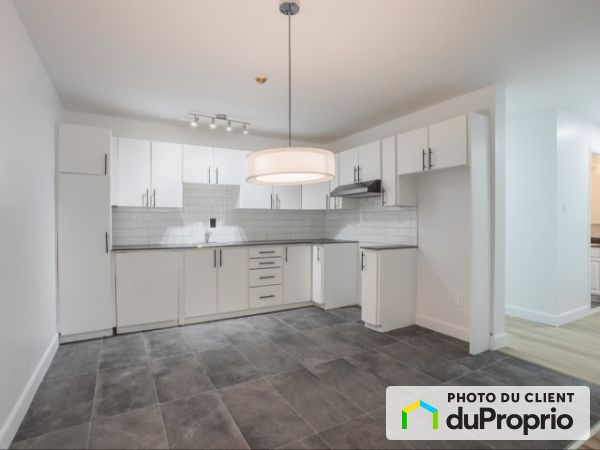 530, rue Nadeau, Mont-St-Hilaire à louer