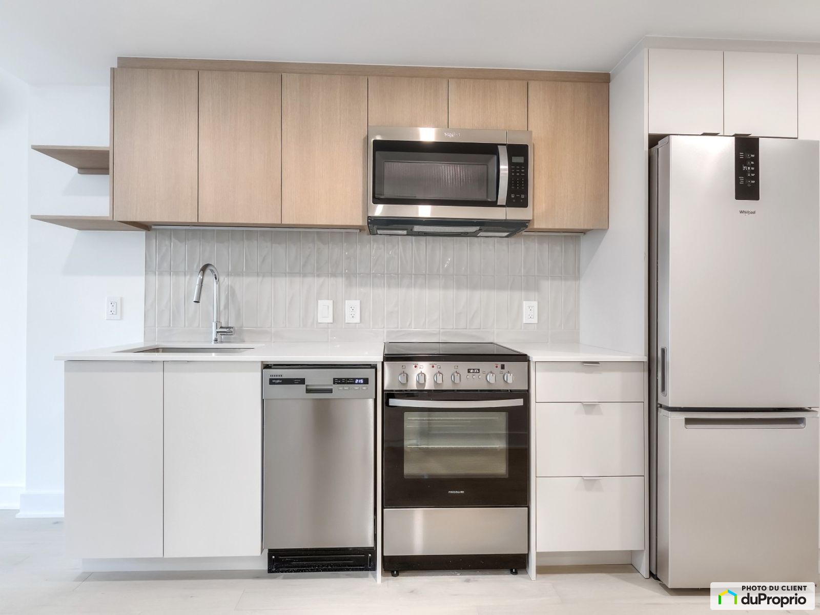 1200 rue MacKay - Unité Studio — photo 1