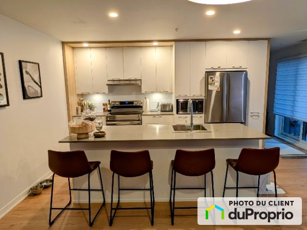 209-770 boulevard de la Gare, Mont-St-Hilaire for rent