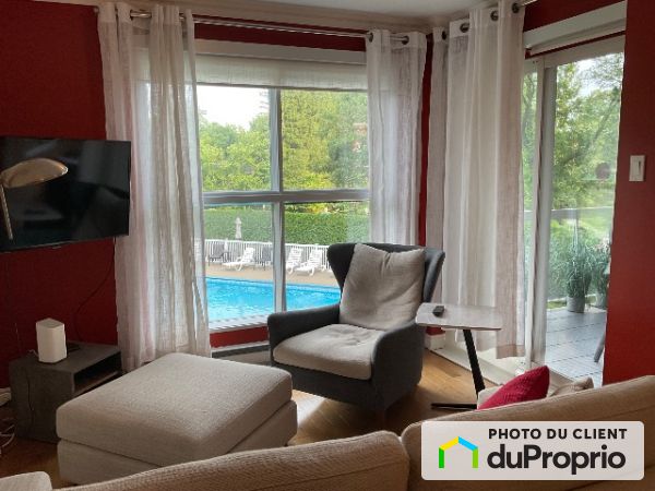 Vue arrière - 201-818, Rue de Villers, Ste-Foy à louer