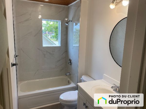 Salle de bain - B-212 Rue east, Gatineau (Gatineau) à louer