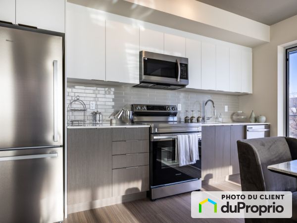 265 boulevard Brunswick - type 1.18, Pointe-Claire à louer