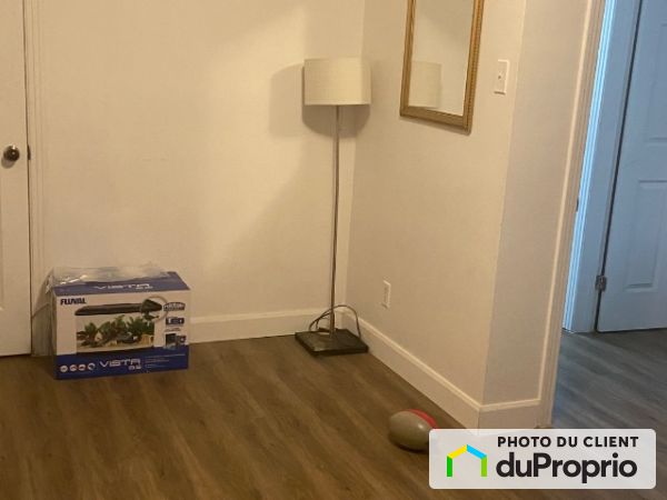 A-39 Du Pontmain, Laval-des-Rapides for rent