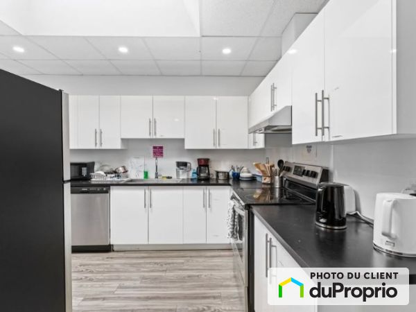 1637 rue Sainte-Catherine Ouest, Ville-Marie (Centre-Ville et Vieux-Montréal) for rent