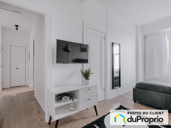 2 1/2 Grande Allée Est, Montcalm for rent