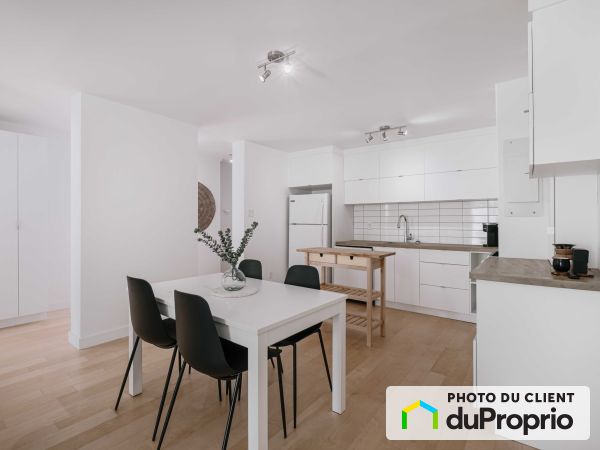ave Duchesneau - 5 1/2, Ste-Foy for rent