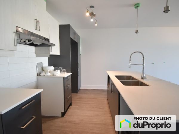 493 Rue d'Ambre, Candiac for rent